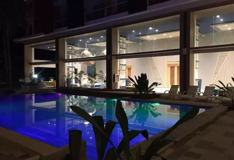 Hotelli Solea Palm Resort Mactan