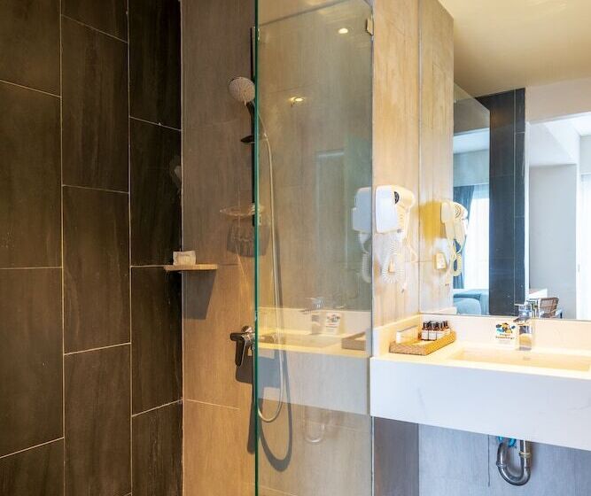 בית מלון כפרי Solea Palm Resort Mactan