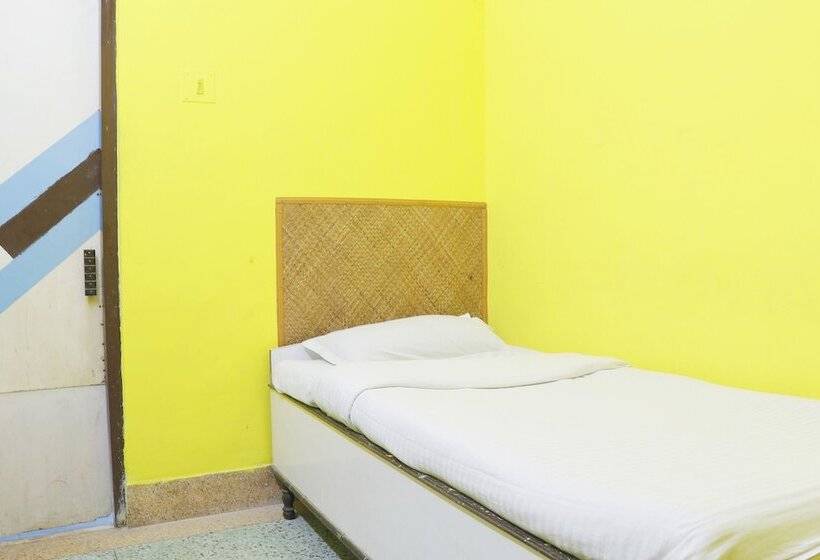 Spot On 28638 Hotel Bilas