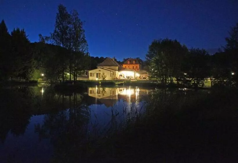 ベッドアンドブレックファースト Le Domaine De L'étang De Sandanet