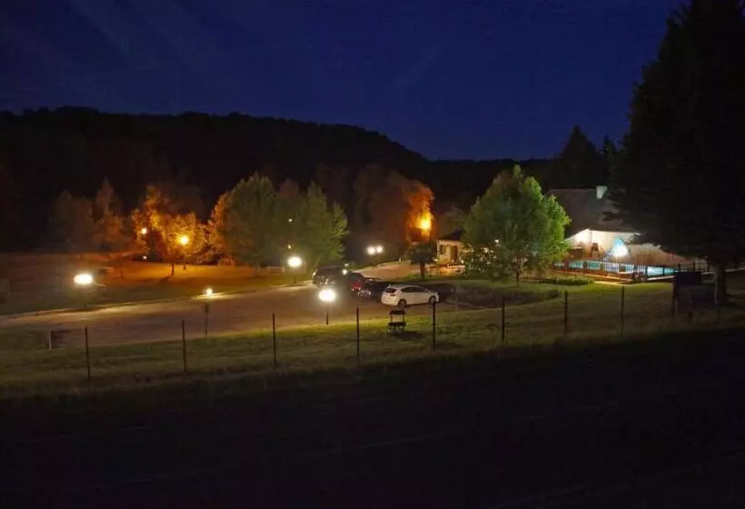 ベッドアンドブレックファースト Le Domaine De L'étang De Sandanet