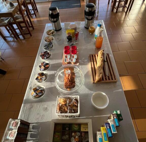 צימר Le Domaine De L'étang De Sandanet