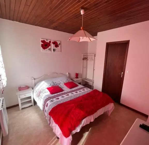 ベッドアンドブレックファースト Le Domaine De L'étang De Sandanet