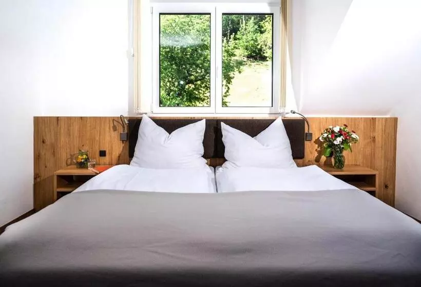 Hotelli Gastwirtschaft Hold