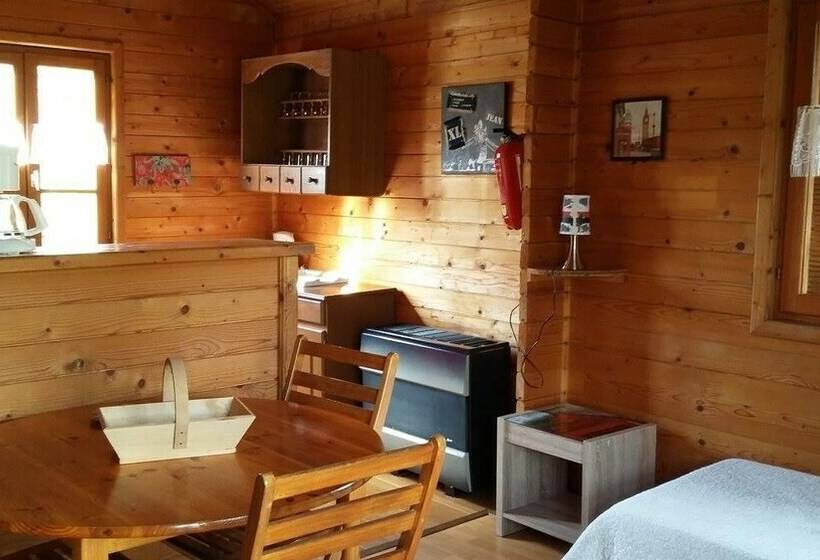 בית מלון כפרי Les Chalets De Fiolles