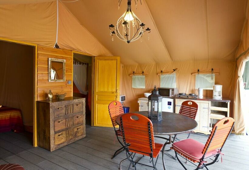 בית מלון כפרי Les Chalets De Fiolles