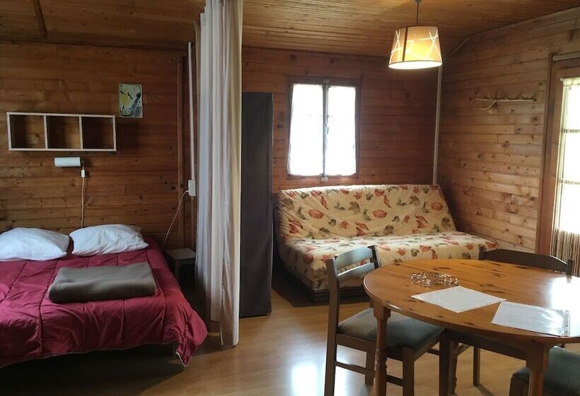 בית מלון כפרי Les Chalets De Fiolles