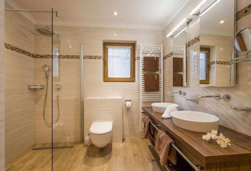 ホテル Viktoria & Landhaus Joggl