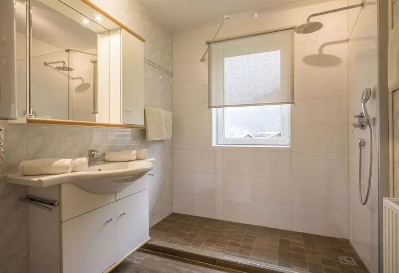 ホテル Viktoria & Landhaus Joggl