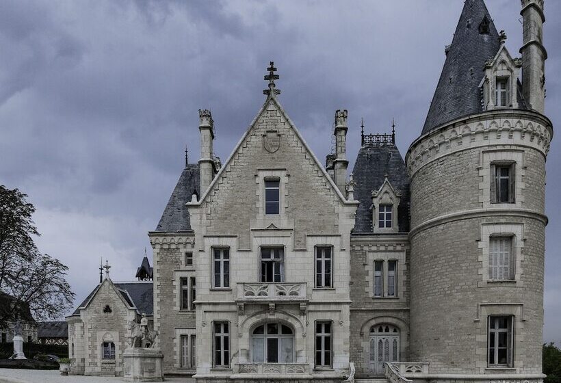 بنسيون Château Des Chevaliers De Londigny