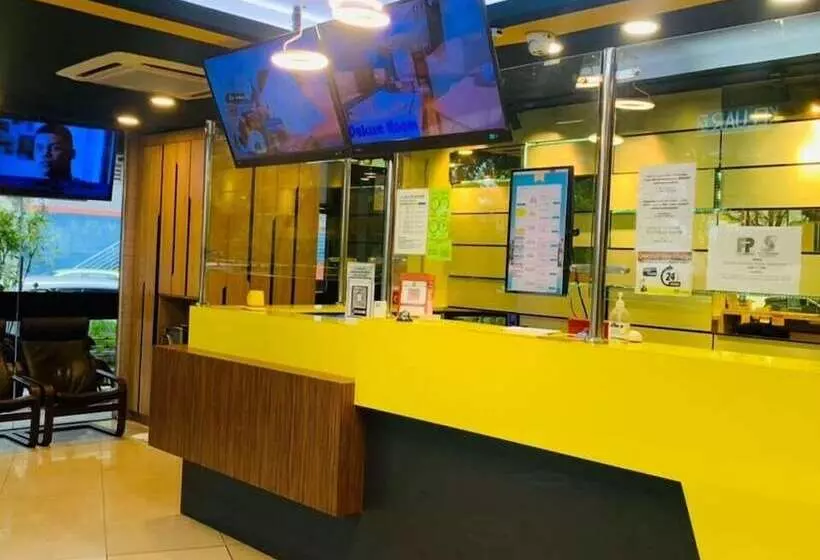 Smile Hotel Selayang Point
