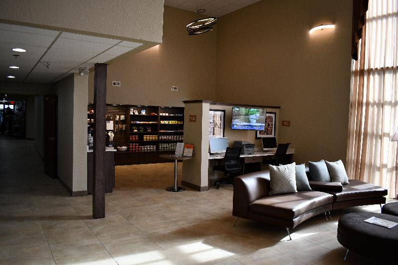 هتل Candlewood Suites Grand Rapids Airport, An Ihg