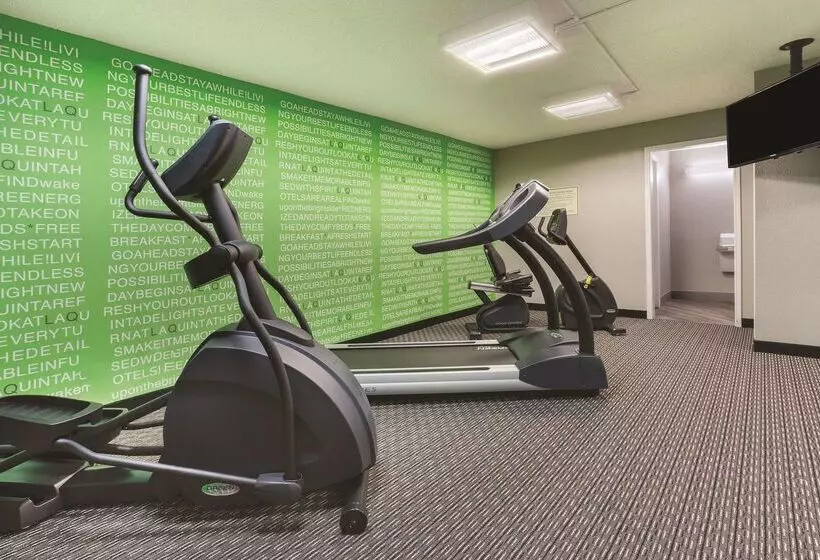 ホテル Days Inn By Wyndham Gainesville Florida