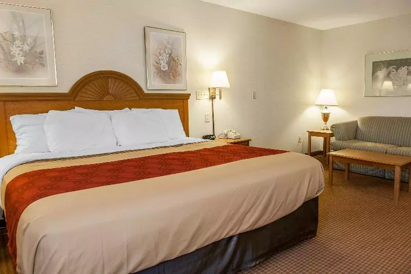 호텔 Baymont By Wyndham Lebanon In