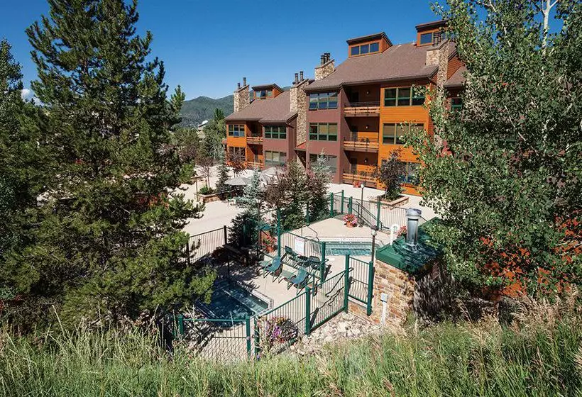 בית מלון כפרי Kutuk Condominiums