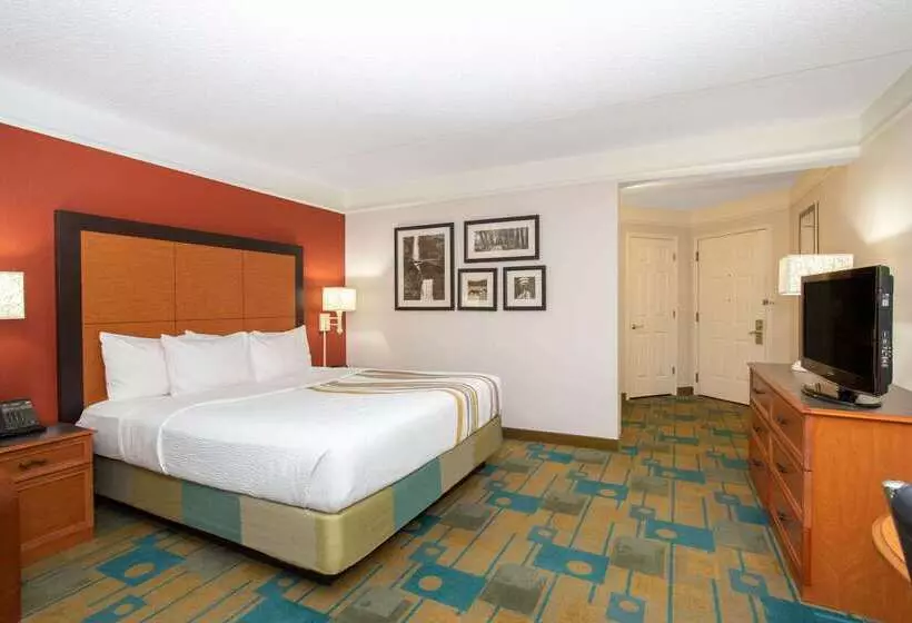 Отель La Quinta By Wyndham Denver Southwest Lakewood