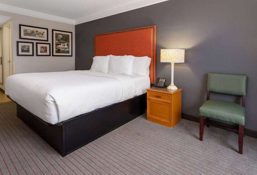 בית מלון כפרי La Quinta Inn & Suites By Wyndham Kingsport Tricities Airport