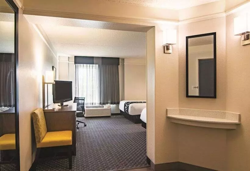 Отель La Quinta By Wyndham Oklahoma City Norman