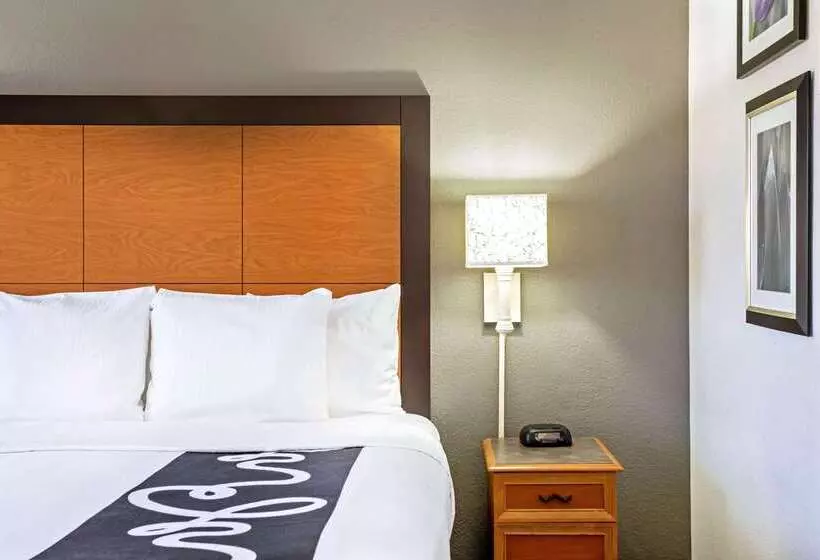 호텔 La Quinta By Wyndham Tucson Airport