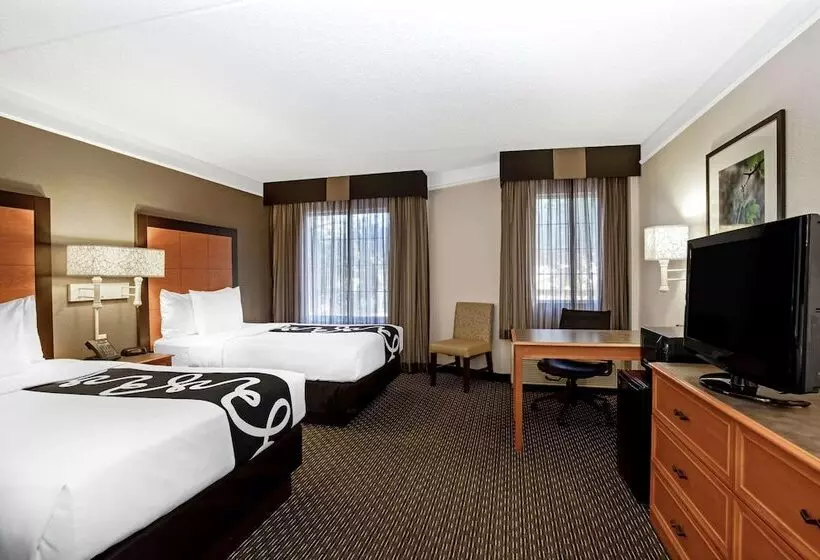 호텔 La Quinta By Wyndham Tucson Airport