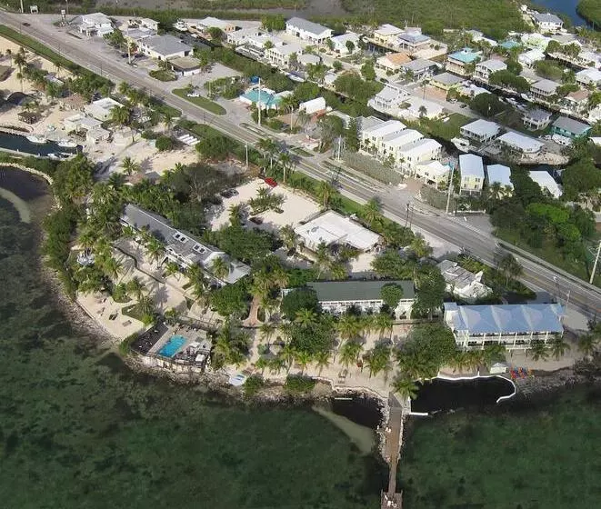 Lime Tree Bay Resort