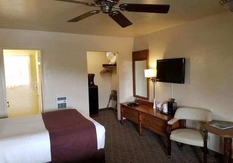 מוטל Lone Oak Lodge