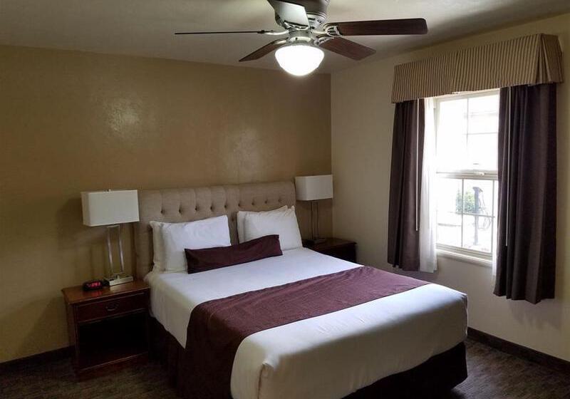 مُتل Lone Oak Lodge