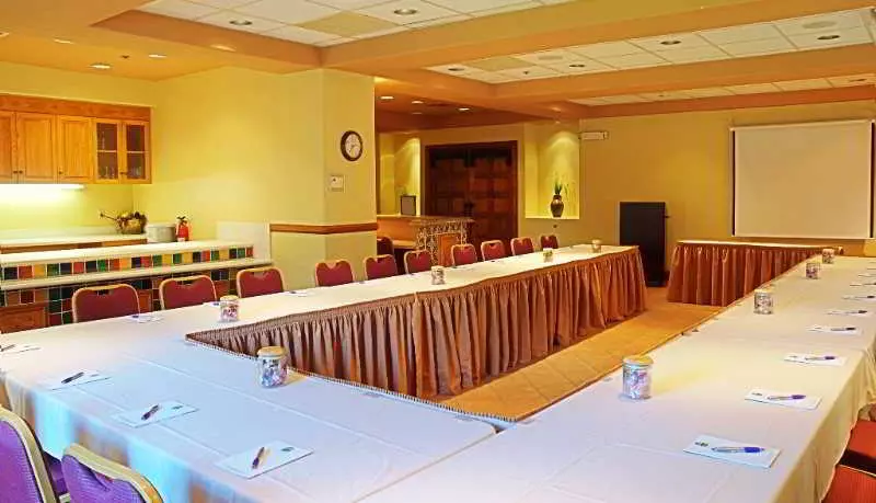 The Legacy Golf Resort