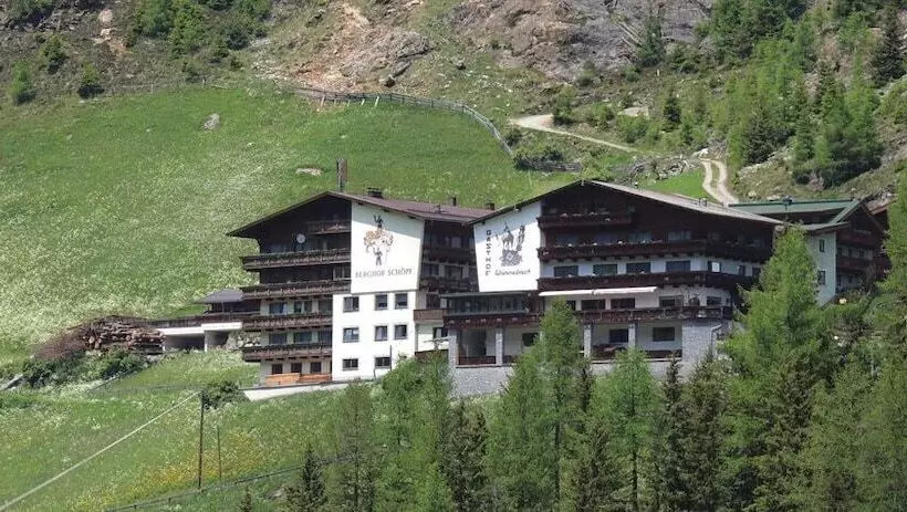 Hotelli Pension Winnebach