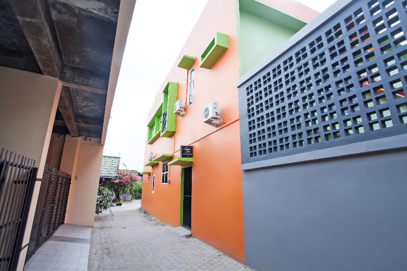 호텔 Oyo Life 2254 Kost Oetama Syariah