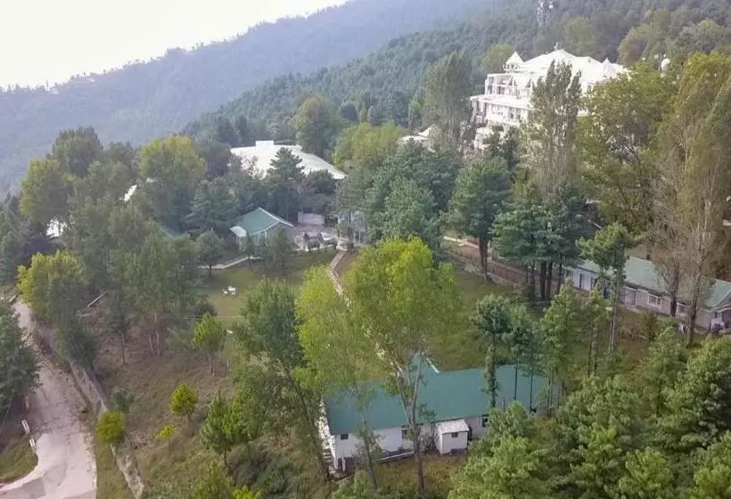 هتل Quality Lodges Bhurban