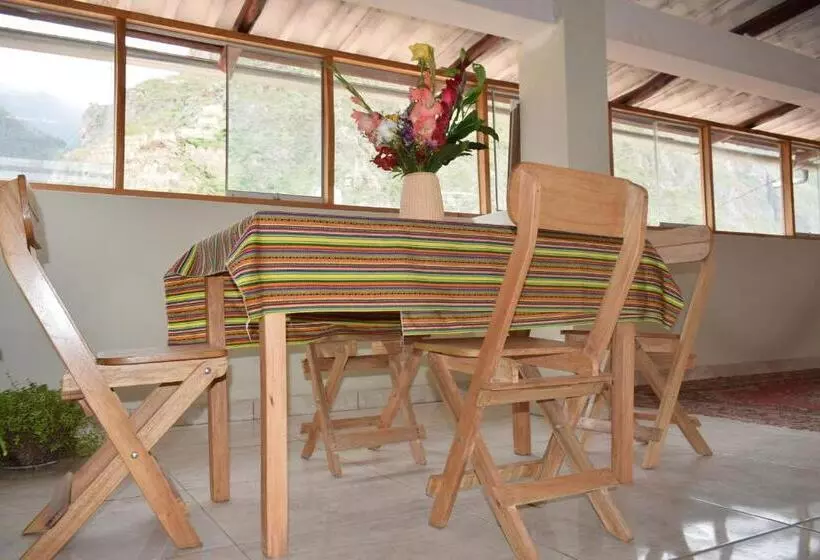 ペンション Pumamarka House