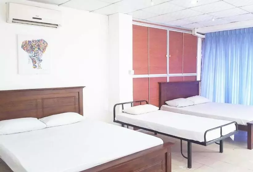 هاستل Beehive Colombo
