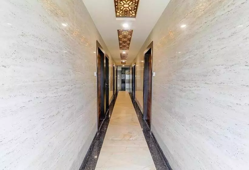 Fabhotel Rudra Inn & Cafe