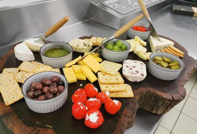 ホテル Abelana River Lodge