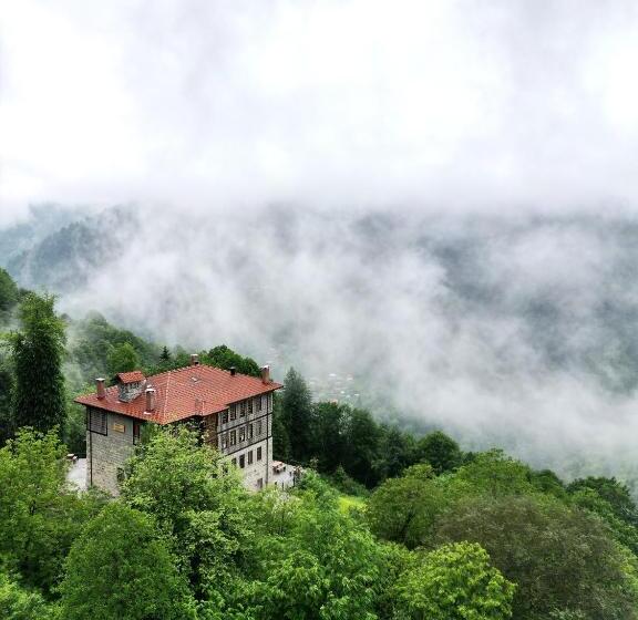 فندق Dudi̇ Konak