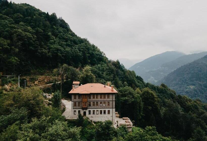 فندق Dudi̇ Konak