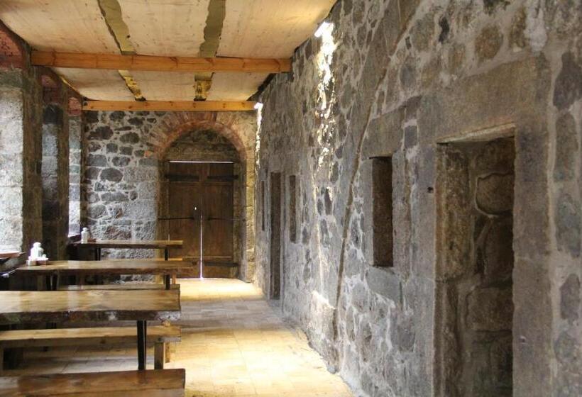 فندق Dudi̇ Konak