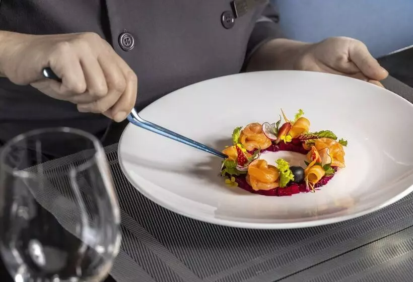 هتل Melia Vinpearl Thanh Hoa