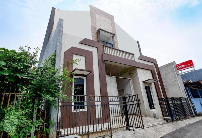 Hotel Oyo 2206 Penthouse