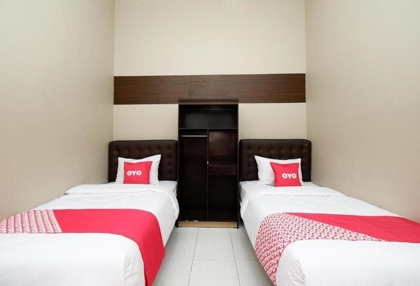 Hotel Oyo 2206 Penthouse