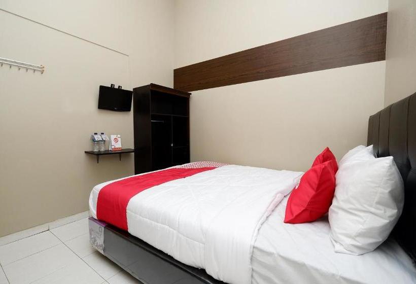 Hotel Oyo 2206 Penthouse