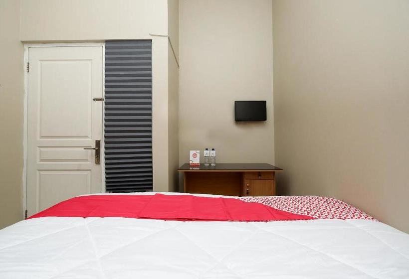 Hotel Oyo 2206 Penthouse