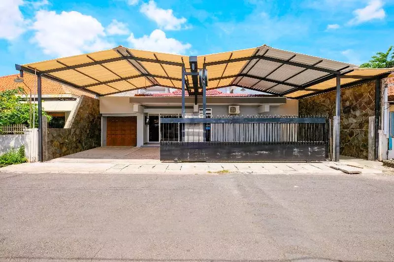 Hotel Spot On 2281 Omajo