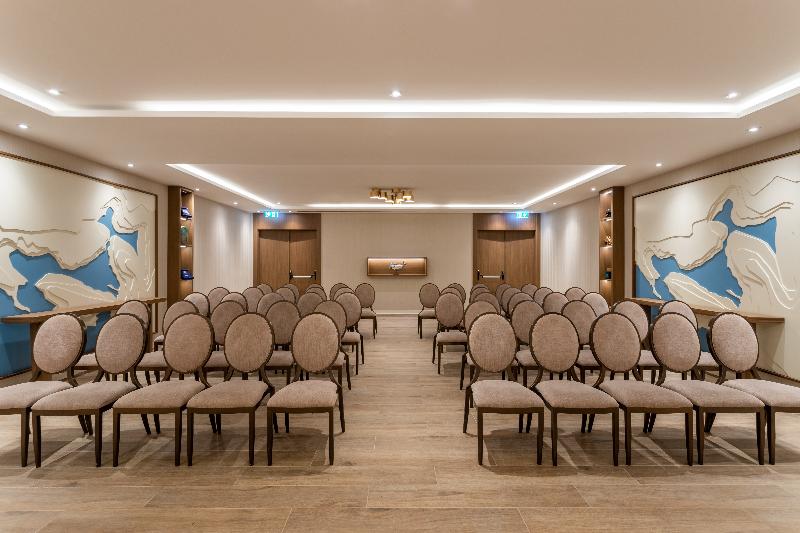 Hyatt Regency Kotor Bay Resort