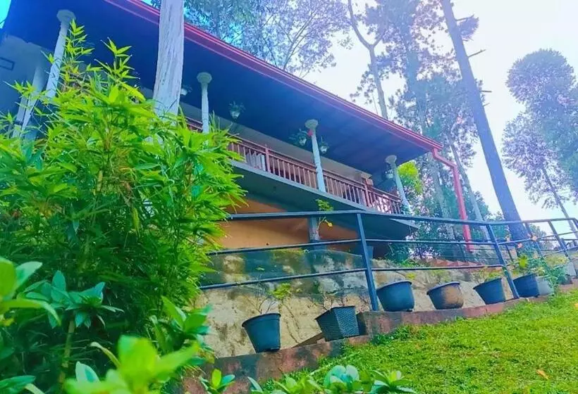 ペンション Ella Hillsite View