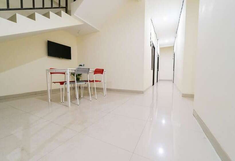 פנסיון Koolkost Near Universitas Tarumanegara