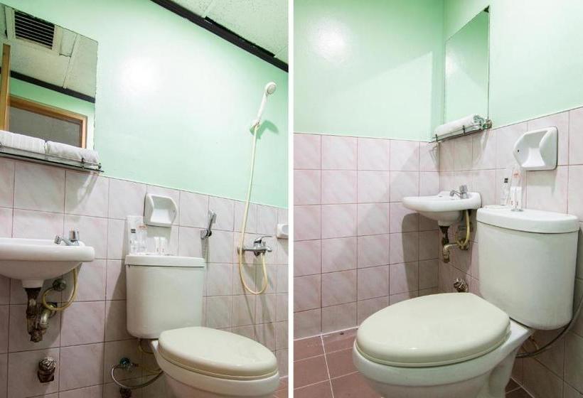 Hotel Oyo 482 Sitio Manuel