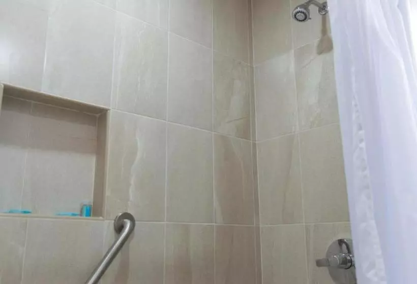 ユースホステル Magnolias Suites