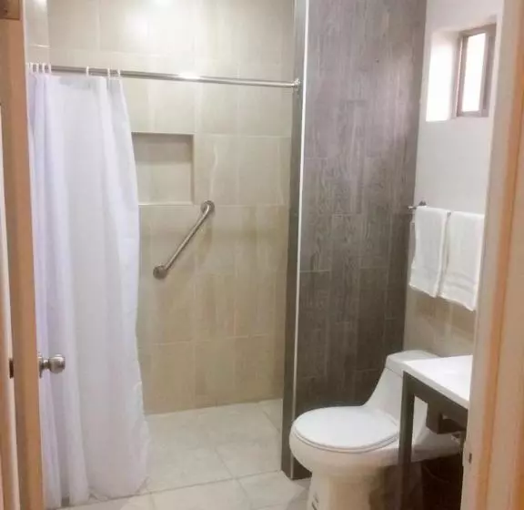 ユースホステル Magnolias Suites